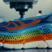 Max-Cushion vs. Barefoot Shoes: It’s not All or Nothing